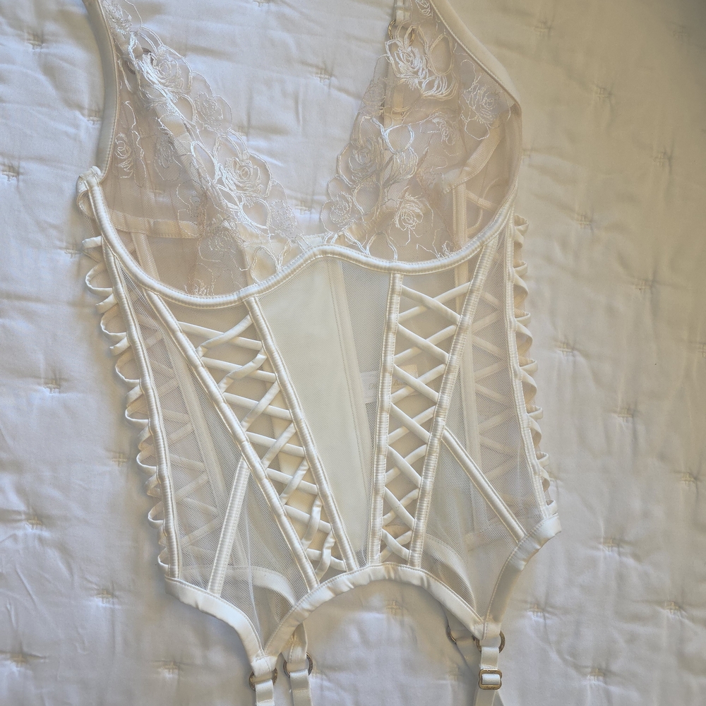 Honey Birdette White Lace Bustier